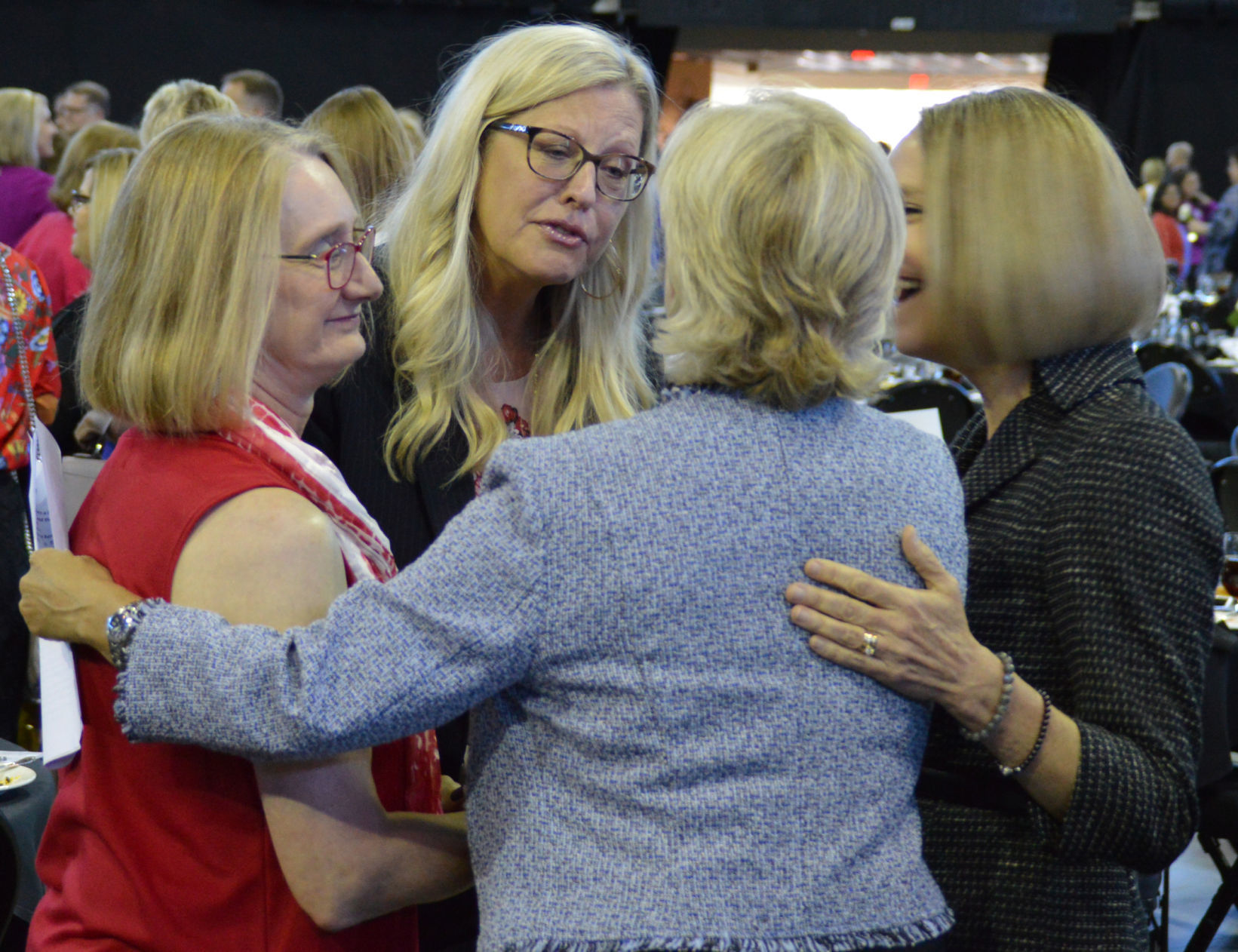 Group hug - Carmen Maurer, Suzanne Sughroue, Rhonda Revelle, Stephanie Stacy.JPG